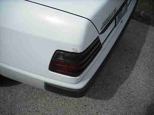 1989 Mercedes-Benz 300CE Base Coupe 2-Door 3.0L, image 3