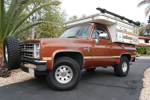 1985 chevrolet k5 blazer w/ custom four wheel camper