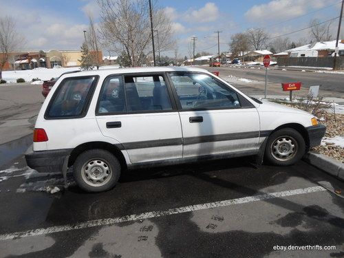 1991 honda civic dx wagon 4-door 1.5l automatic runs- good needs work or 4 parts