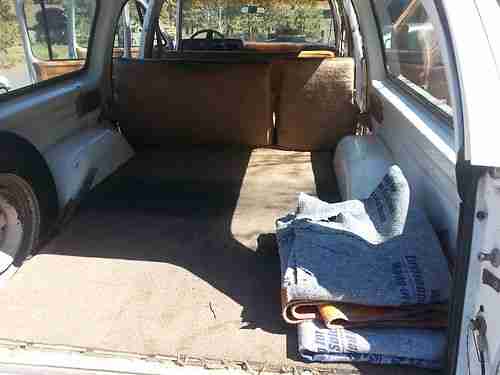 1988 V20 3/4 TON 2WD SUBURBAN, Big Block 454, image 3