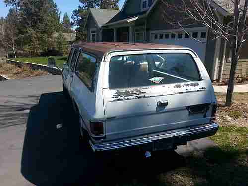 1988 V20 3/4 TON 2WD SUBURBAN, Big Block 454, image 12