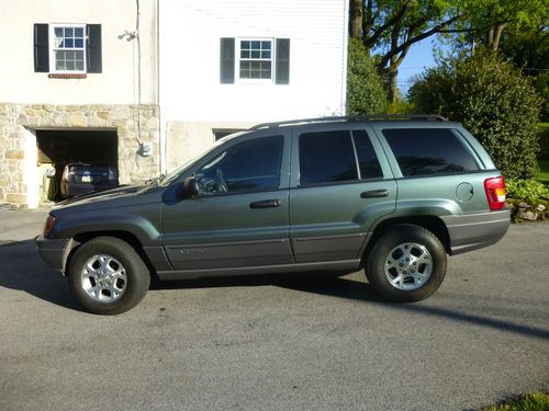 2002 jeep grand cherokee laredo sport utility 4-door 4.0l 64,000 miles