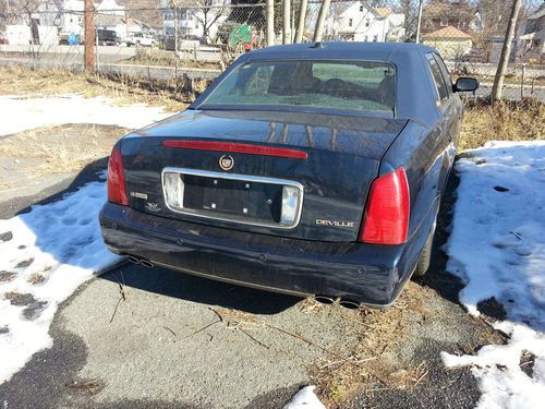 2004 cadillac deville