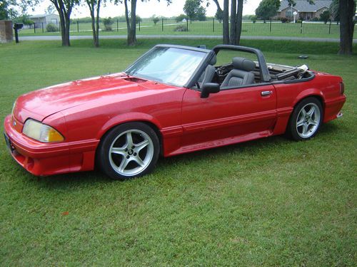 1988 ford mustang gt convertible 2-door 5.0l