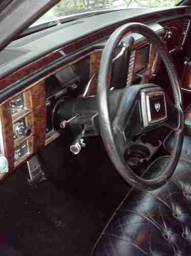 3x Black Cadillac D'elegance Brougham Fleetwood w/ Audio System & Wheels 5.7 L, image 12