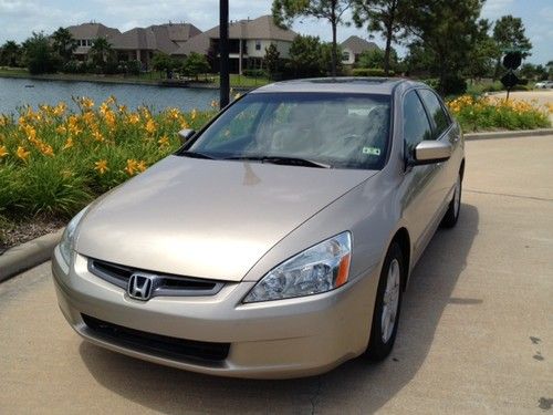 2004 honda accord ex sedan 4-door 3.0l ***low reserve***