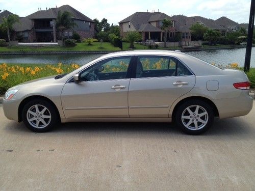 2004 Honda Accord EX Sedan 4-Door 3.0L ***LOW RESERVE***, image 3