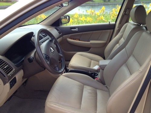 2004 Honda Accord EX Sedan 4-Door 3.0L ***LOW RESERVE***, image 8