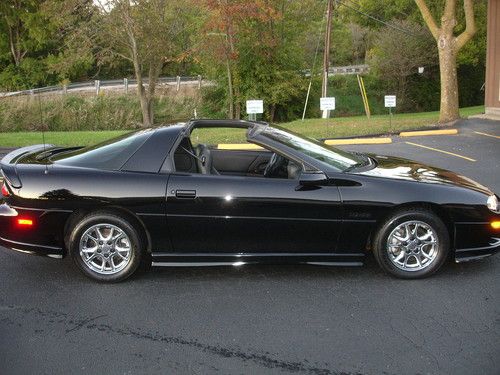 35th Anniversary 2002 Chevrolet Chevy Camaro Z28 Black Leather T-Tops LOADED, US $15,900.00, image 2