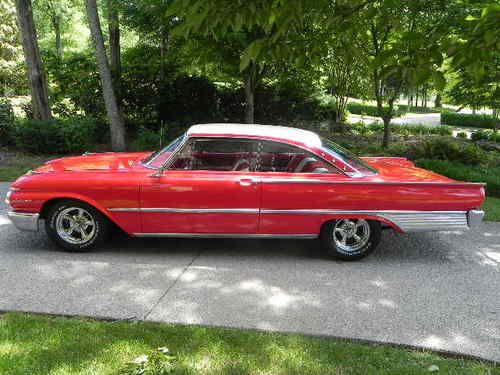 Rare 1961 ford galaxie starliner showstopper