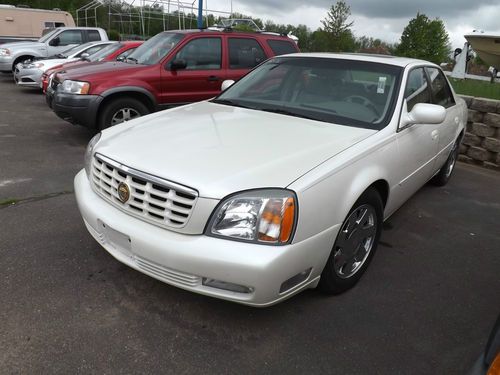 2000 cadillac deville dts sedan 4-door 4.6l