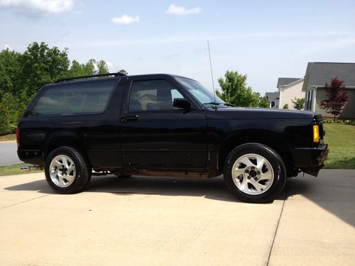 1992 gmc typhoon low miles "sleeper" d.a.v. health forces sale