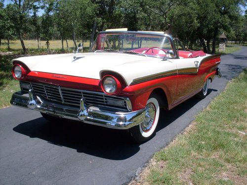 1957 ford fairlane 500 sunliner convertible