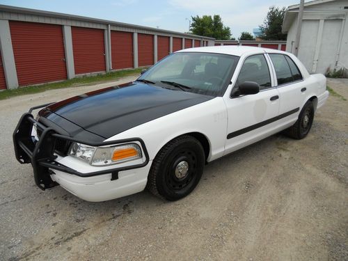 2004 ford crown victoria police interceptor grand marquis 4.6 cop car a/c auto