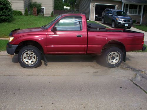 Sell Used 1998 Toyota Tacoma 4wd Dlx Standard Cab Pickup 2 Door 27l In