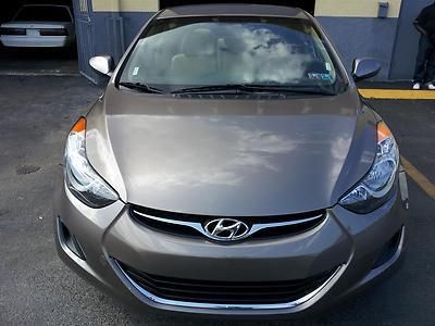 2012 hyundai elantra gl sedan 4-door 1.8l