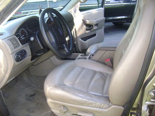 02 ford explorer xlt