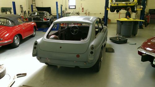 1967 MG MGB GT SPECIAL solid car aluminum hood, image 4