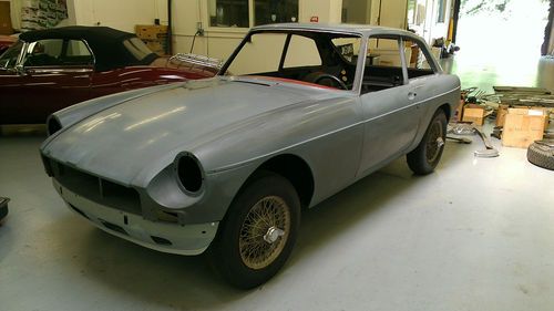1967 MG MGB GT SPECIAL solid car aluminum hood, image 7