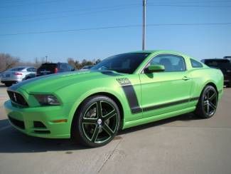 13 got to have it green! boss 302!! recaro racing seats 20" tsw green&amp;black rims