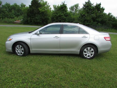 2011 TOYOTA CAMRY LE 4 CYL. 2.5 LITER CD PLAYER POWER SEATS CLEAN CAR, US $15,650.00, image 5