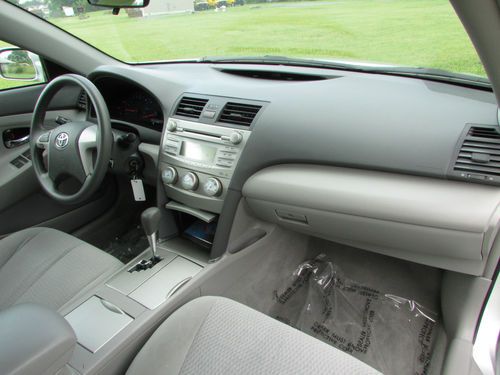 2011 TOYOTA CAMRY LE 4 CYL. 2.5 LITER CD PLAYER POWER SEATS CLEAN CAR, US $15,650.00, image 21