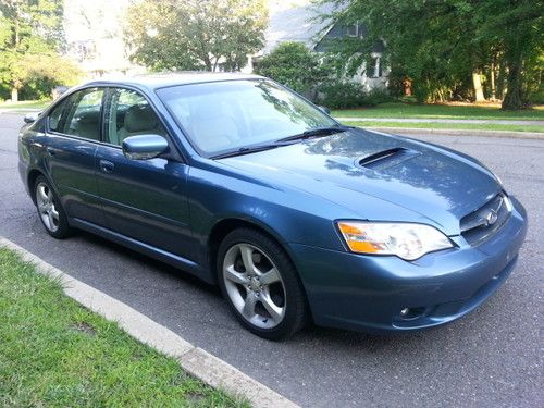 No reserve **** 2006 subaru legacy gt limited *** navigation *** awd ** loaded