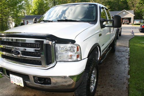 2006 ford f-350 crew cab 4-door 4wd 6.0l diesel