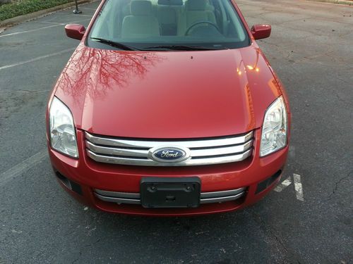 2008 Ford Fusion SE Sedan 4-Door 3.0L, image 2