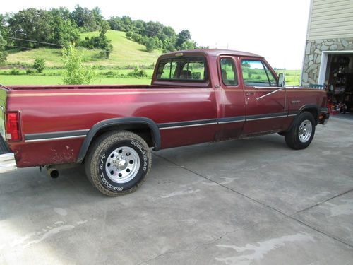93 dodge 3/4 ton cummings 2wd long bed extended cab