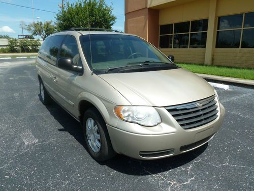 2005 chrysler town country touring loaded fl van no rust leather stow&amp;go