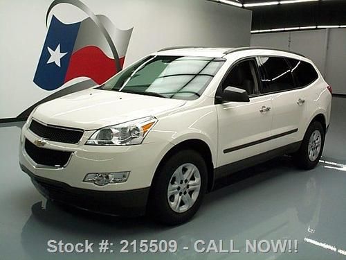 2010 chevy traverse awd 8-passenger cruise control 22k texas direct auto