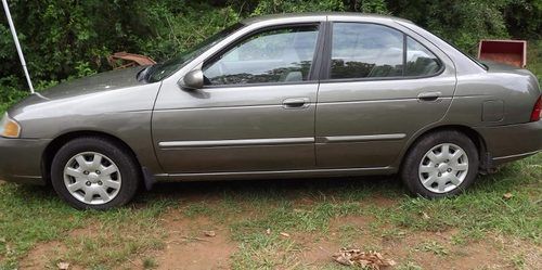 2002 nissan sentra gxe sedan 4-door ***low miles*** great condition