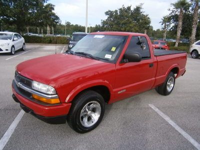 2003 chevrolet s10 ls 2.2l 4cylinders reg.cab rwd manual truck clean carfax l@@k