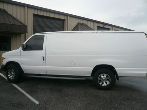 2000 ford e-350 econoline base extended cargo van 2-door 5.4l
