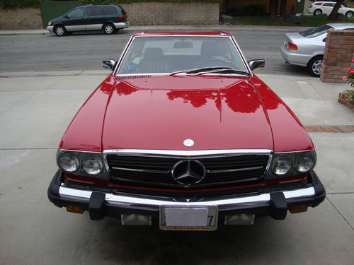 560 sl, beautiful signal red w/palomino interior, hardtop/softtop