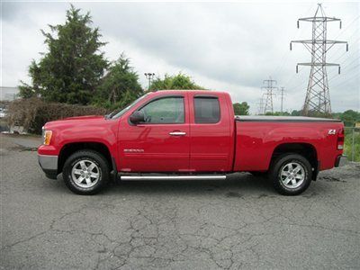 Red black awd 4x4 4wd extended cab 143.5 sle flex fuel tow package warranty
