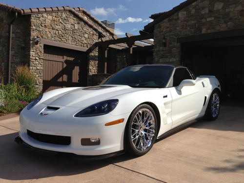 2011 chevrolet corvette zr1 coupe 2-door 6.2l