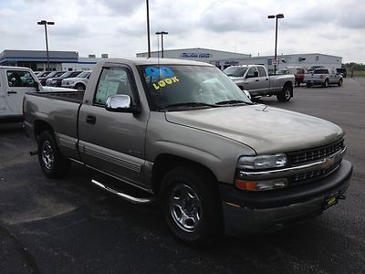 LS 5.3L CD Bed Mat Power Seat Dual Air Bags ABS Anti-Lock Brakes Keyless Entry, image 22