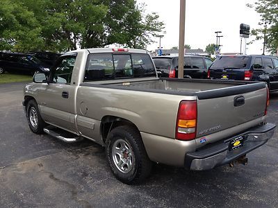 LS 5.3L CD Bed Mat Power Seat Dual Air Bags ABS Anti-Lock Brakes Keyless Entry, image 29