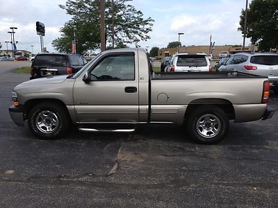 LS 5.3L CD Bed Mat Power Seat Dual Air Bags ABS Anti-Lock Brakes Keyless Entry, image 30