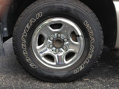 LS 5.3L CD Bed Mat Power Seat Dual Air Bags ABS Anti-Lock Brakes Keyless Entry, image 31