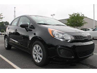 Certified black hatchback 1.6l 4cyl manual 5 spd we finance very clean low miles