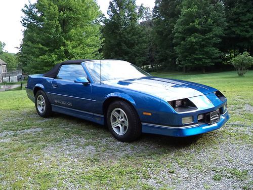 rare mint iroc convt. rust free 64,000 mi. auto , excellent condition, image 2