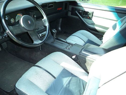 rare mint iroc convt. rust free 64,000 mi. auto , excellent condition, image 7