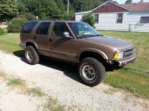 1996 chevrolet blazer ls sport utility 4-door 4.3l