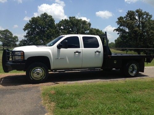 2011 chevrolet duramax diesel-4x4-crew-flat bed-