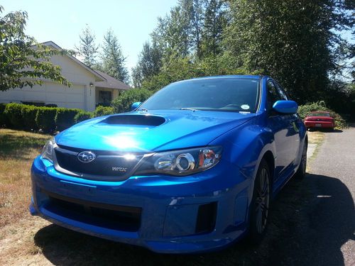 2011 Subaru WRX Wagon, image 2