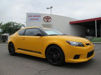 2012 release series 7.0 yellow 6-speed manual miles:50k sunroof certified