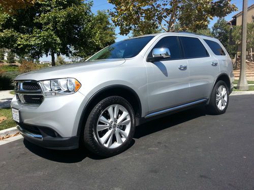 2011 dodge durango crew lux - low miles 35k -silver/black leather - loaded-